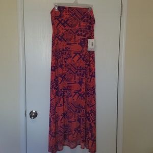 🧡  NWT'S Abstract Maxi Skirt Size Medium